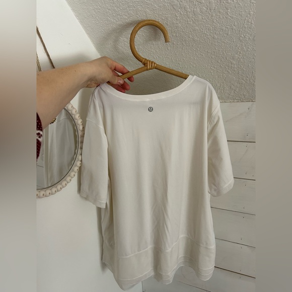 Lululemon Top - Picture 2 of 2